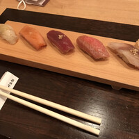 伊勢鮨 - 