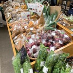 そば切り　高陣 - 【2020年09月】色んな野菜が並んでます。