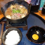 横濱牛鍋 善 - ブランド国産牛すき焼き  1,900円(税別)