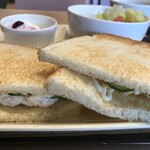 カフェ ド クリエ ホピタル - モーニングセット