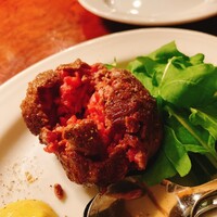 カルネジーオ イースト - 