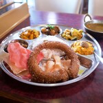 プルジャ ダイニング - 