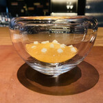 ラ カンロ - ⑧【Tarte Tatin：林檎】
      ★ 林檎のタルト、林檎+カルバドスのジュレ、林檎のキャラメリゼ掛け