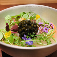 ラ カンロ - ②【Carpaccio：甘鯛】
                    ★ 白甘鯛のカルパッチョ、出汁ジュレ、マイクロハーブのサラダ、キャビアのせ
