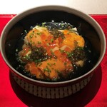 エクアトゥール - 開けると海の幸が満載、雲丹が秀逸