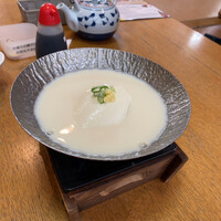 季節の魚と釜飯 魚信 - 豆乳鍋