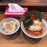 鶴一家 - 地獄ラーメンと小ライス　880円+120円(税込)