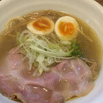 ラーメン 健やか - ・味玉塩と貝のラーメン2