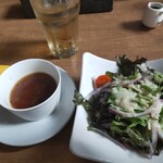 トゥー・ドッグス・タップルーム - 