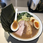 地鶏豚骨らーめん ひなわ - ひなわラーメン@950円