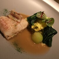 ベージュ アラン・デュカス 東京 - 