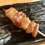 串もん 末吉や - 「牛カルビ」200円也。