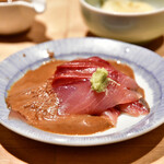 日本橋海鮮丼 つじ半 - 【ぜいたく丼 松@2,000円】ぶり刺身