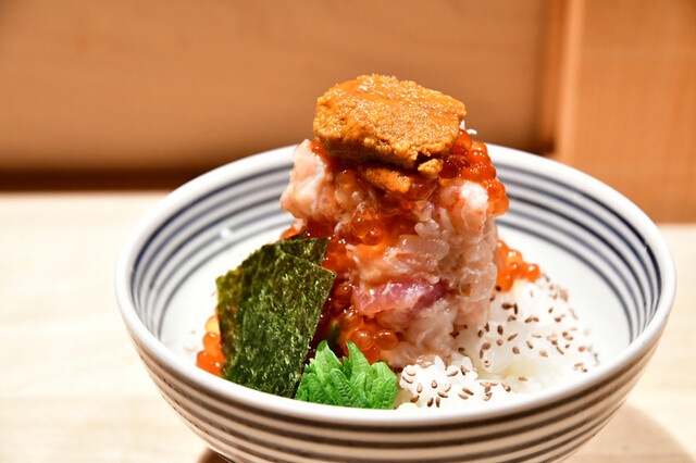 日本橋 つじ 半 海鮮 丼 Article 日本橋 つじ 半 海鮮 丼 Article
