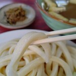 手打ちうどん ムサシ - リフト