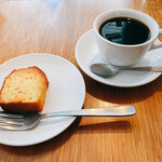MAISONINCO - 柑橘のパウンドケーキとコーヒー
