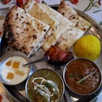 インド・ネパール料理 マナカマナ - 