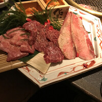 焼肉 べこ亭 たまプラーザ本店 - 