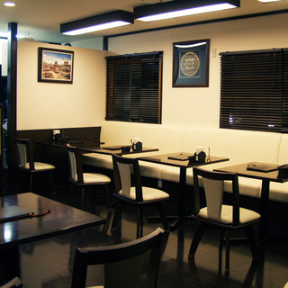 Enjoy your meal in a calm space where you can feel at home♪