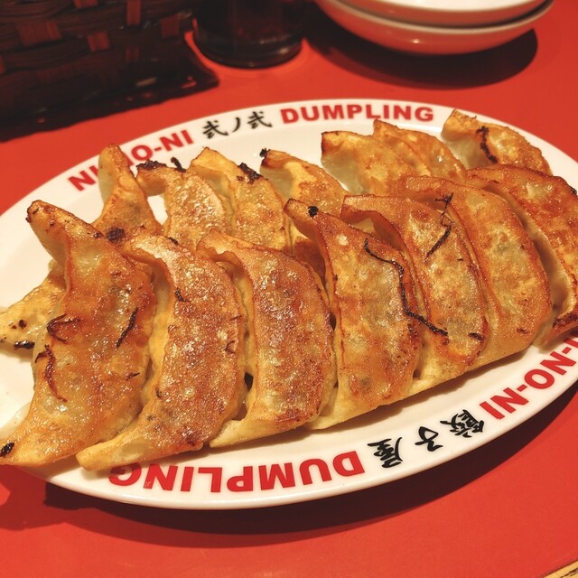 餃子屋 弐ノ弐 下通店 ギョウザヤ ニノニ 辛島町 餃子 食べログ 餃子屋 弐ノ弐 下通店 ギョウザヤ ニノニ 辛島町 餃子 食べログ