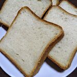 チクテベーカリー - 食パン（カット）