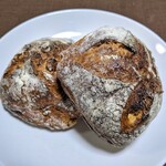 チクテベーカリー - リュスティック（マロングラッセ）