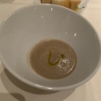 オステリア・トット - R2.11  ポルチーニ茸のポタージュ
