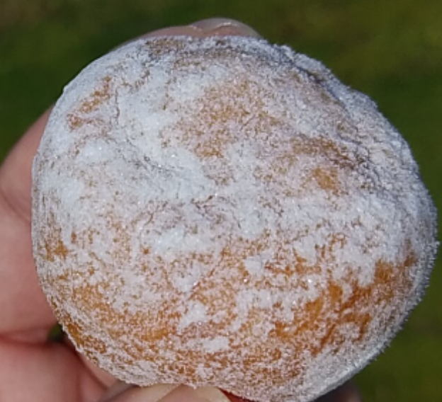 パン工房 銀の鳩（COFFEE SHOP PO-PPO） - 花巻（パン）の写真