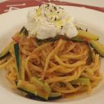 トラットリア 29 - 【‘12.7肉の日イベント】「トマトソースのキタッラ  モッツァレラブラッター添え」