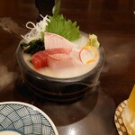 鮮魚の桶盛りと創作天ぷら 天しゃり - 