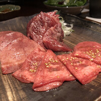 蕃 YORONIKU - 
