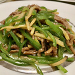 白玉蘭 モクレン - 牛肉とピーマンの細切り炒め(小皿)@1,750円(税抜)