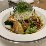 白玉蘭 モクレン - 香港風温野菜@1,100円(税抜)