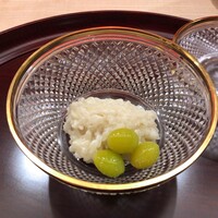 東茶屋 なかむら - 凌ぎ：落花生の飯蒸し 新銀杏