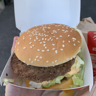 梅田でランチに使えるハンバーガー ランキング 食べログ