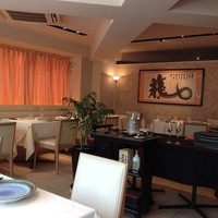 メゾン・ド・ユーロン - 落ちつける雰囲気の店内