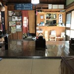 Sobadokoro Okusawa - 入り口すぐ右の厨房