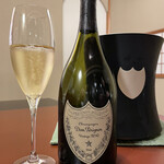 東京 芝 とうふ屋うかい - シャンパングラスもシャンパンクーラーもドン・ペリニョン