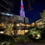 東京 芝 とうふ屋うかい - お庭から臨む東京タワー
