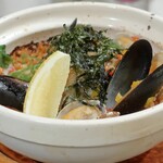 トリワイン ＰＩＫＯＳＨＨＨＵ - 季節魚のパエリア