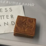 PRESS BUTTER SAND - 焼きたてバターサンド・栗（248円）