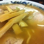 好陽軒 - 無駄な油分がないのも嬉しいな☆たっぷりのメンマも嬉しいアクセント★