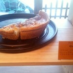 パティスリー キュイッソン - 店内ケース３