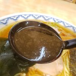 Mitsuwa - 中華そばのスープ