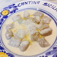 カンティーナ シチリアーナ トゥット イル マーレ 銀座4丁目 - 