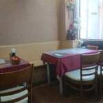 ドゥルガ　ダイニング - 店内