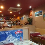 ドゥルガ　ダイニング - 店内