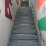 ドゥルガ　ダイニング - 階段上2階にあります！