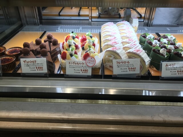 メニュー写真 モーツァルト シュロスガッセ モーツアルト 県庁通り ケーキ 食べログ メニュー写真 モーツァルト シュロスガッセ モーツアルト 県庁通り ケーキ 食べログ