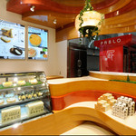 焼きたてチーズタルト専門店PABLO - 